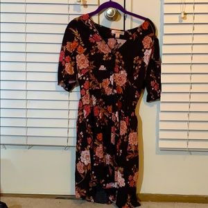 ✨LAST CHANCE ✨ Medium Band of Gypsies Floral Dress